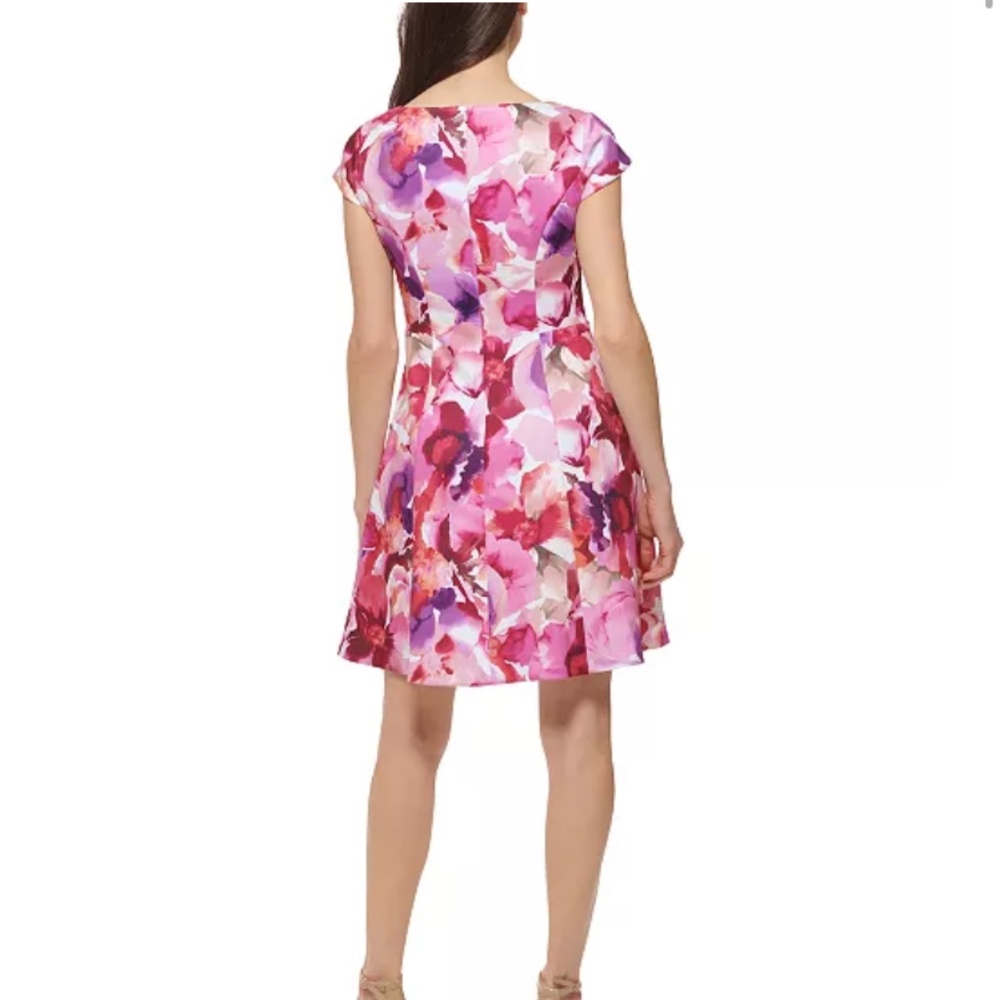 Jessica Howard Petite Floral-Print Fit & Flare Dress - Picture 2 of 6